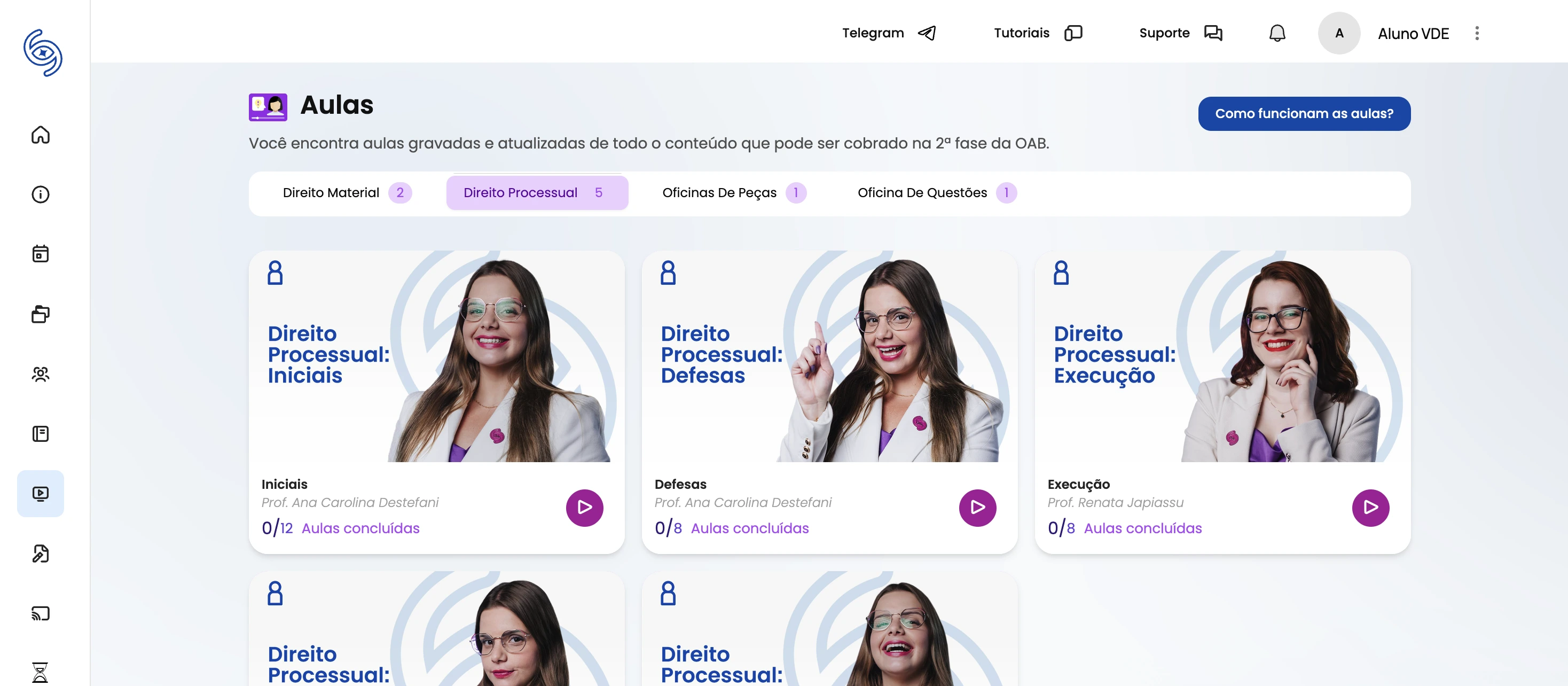 Videoaulas gravadas e objetivas para complementar os estudos e ajudar nas matérias mais difíceis.